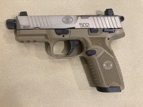 pistolet Browning FNH 502 T FDE calibre 22 lr. canon fileté