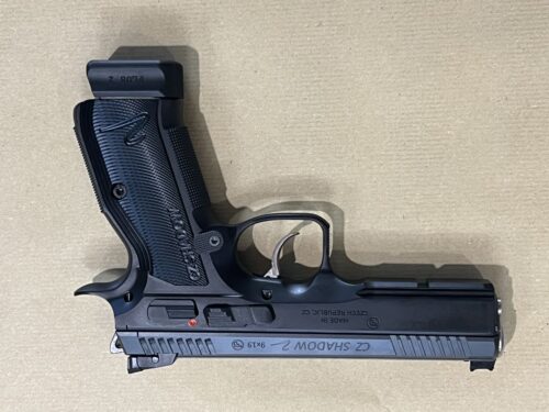 CZ SHADOW 2 All Black + Bushing calibre 9 para SA/DA