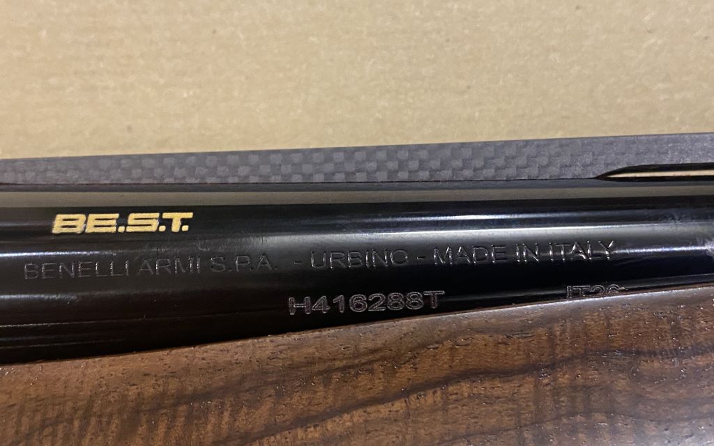 FUSIL BENELLI RAFFAELLO EDITION LIMITE BEST ADVANCE NUMEROTE 433/500 20/76 70 cm CI BOIS GR 4 FUSIL BENELLI RAFFAELLO EDITION LIMITE BEST ADVANCE NUMEROTE 433/500 20/76 70 cm CI BOIS GR 4 – Image 8