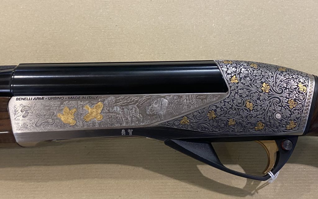 FUSIL BENELLI RAFFAELLO EDITION LIMITE BEST ADVANCE NUMEROTE 433/500 20/76 70 cm CI BOIS GR 4 FUSIL BENELLI RAFFAELLO EDITION LIMITE BEST ADVANCE NUMEROTE 433/500 20/76 70 cm CI BOIS GR 4 – Image 7