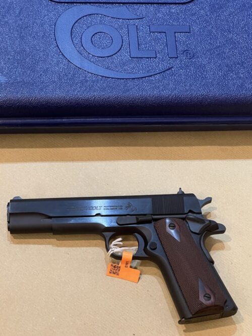 pistolet COLT Gouvernment model calibre 45 ACP TAR version